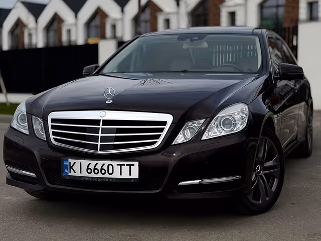 Mercedes-Benz E-Класс - фото 2