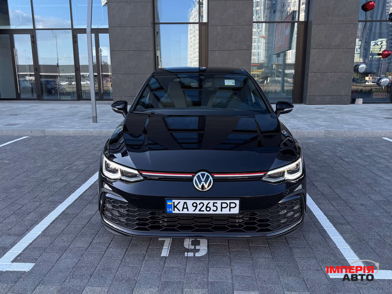 Volkswagen Golf GTI - фото 6