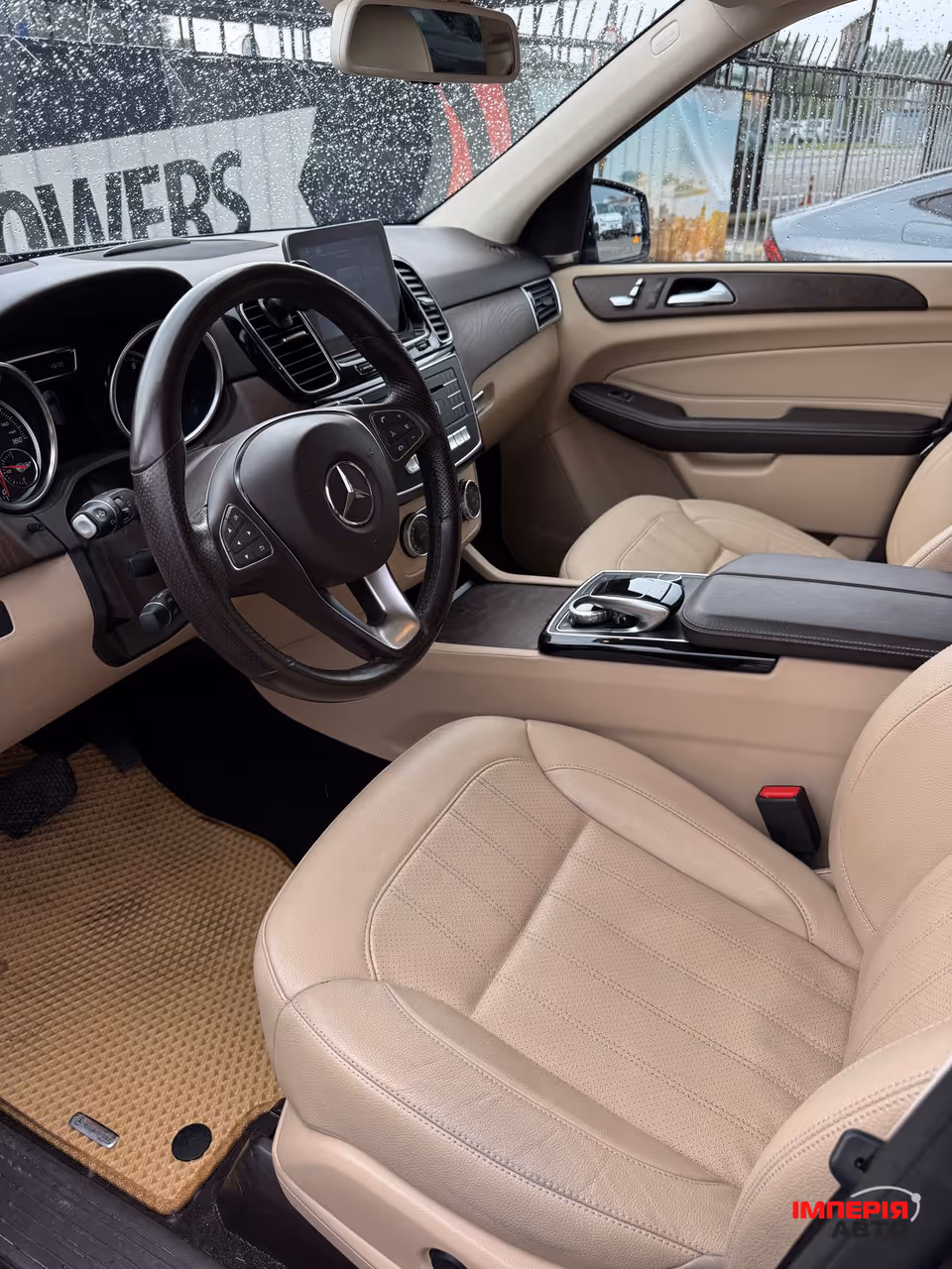 Mercedes-Benz GLE - фото 7