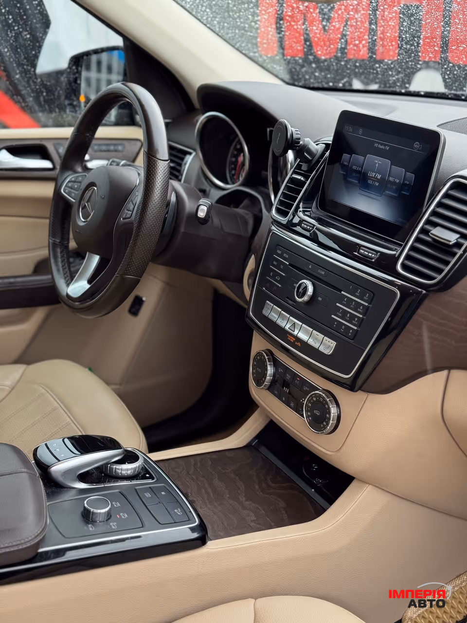 Mercedes-Benz GLE - фото 17