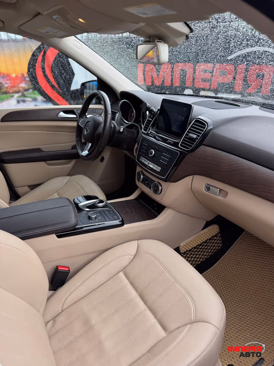Mercedes-Benz GLE - фото 18