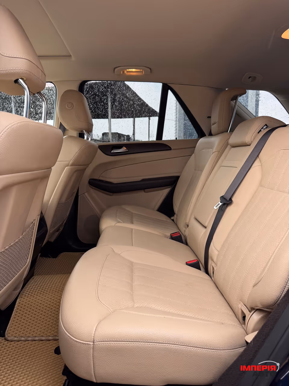 Mercedes-Benz GLE - фото 10