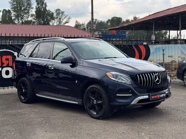 Mercedes-Benz GLE - фото 3
