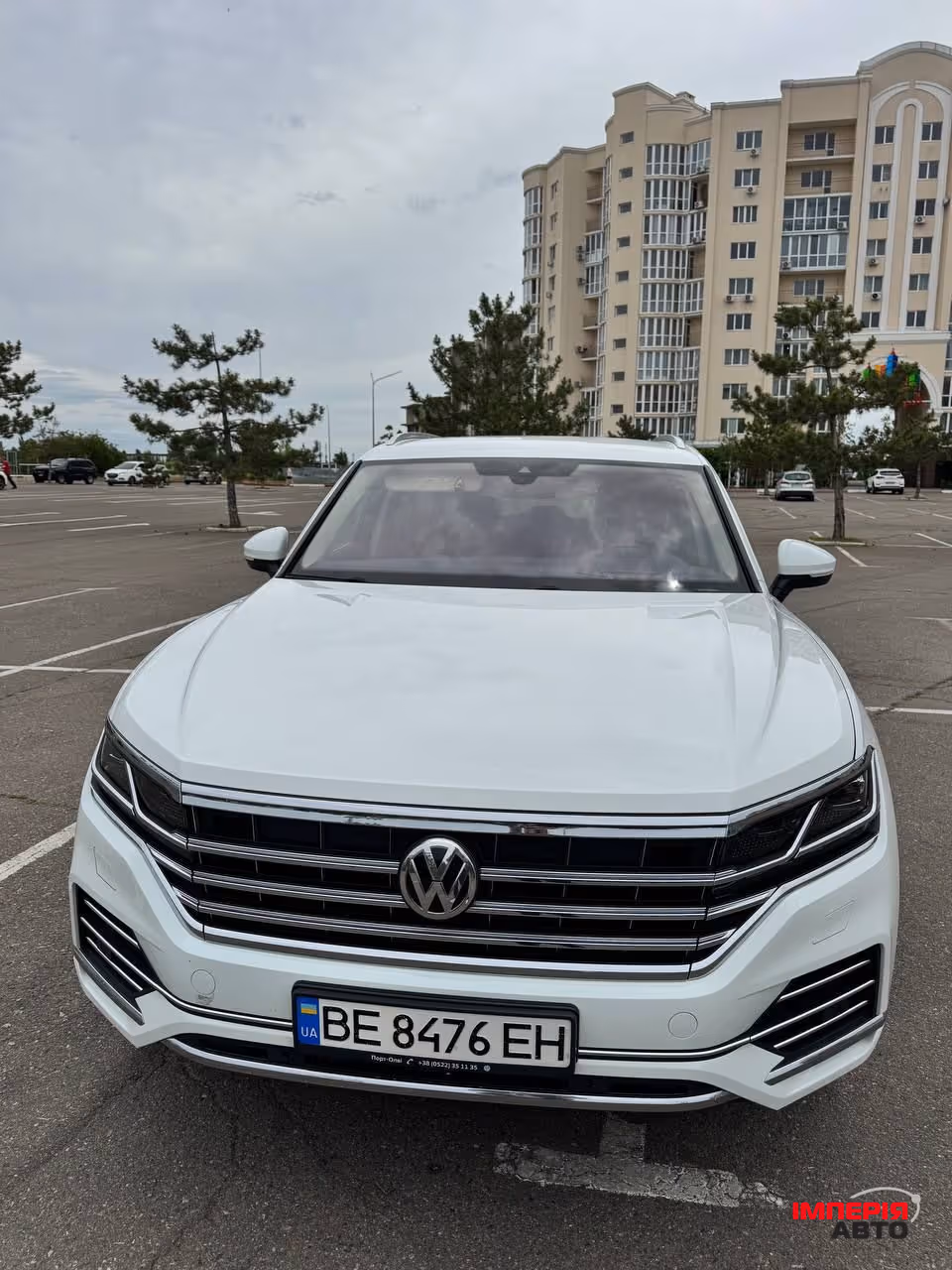 Volkswagen Touareg - фото 10