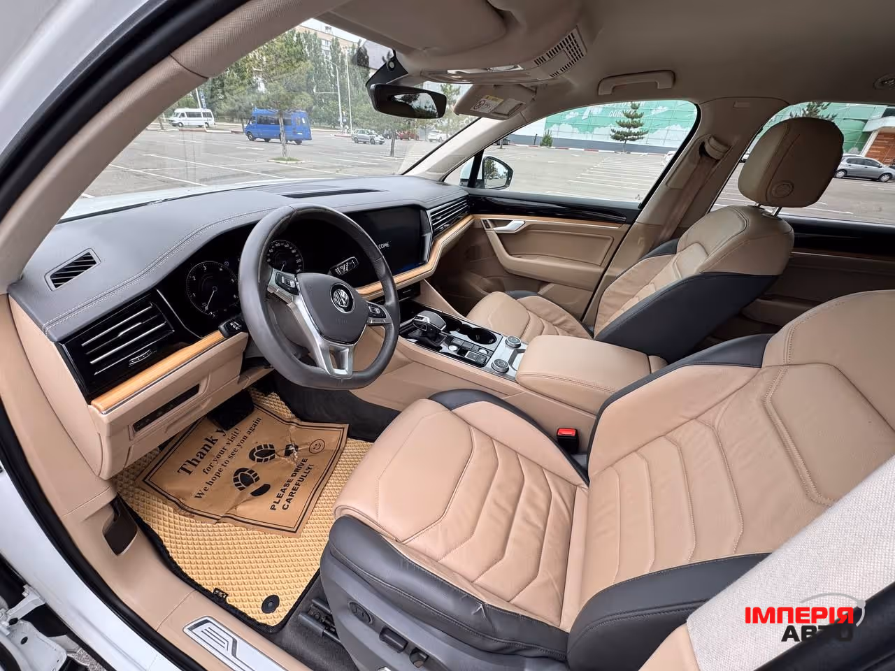 Volkswagen Touareg - фото 25