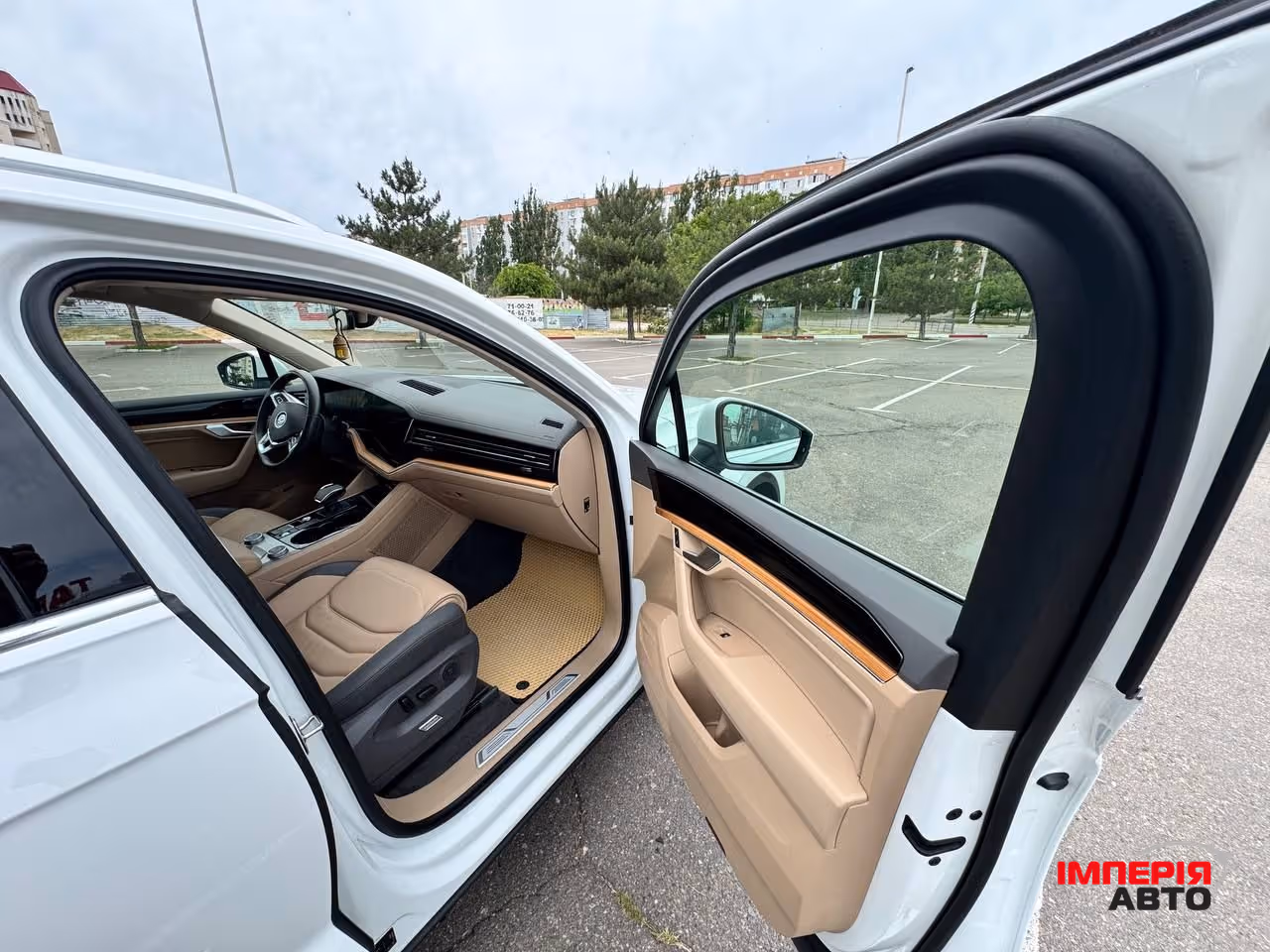 Volkswagen Touareg - фото 32