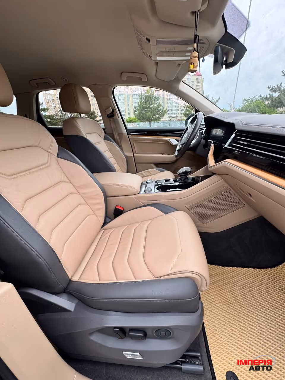 Volkswagen Touareg - фото 36