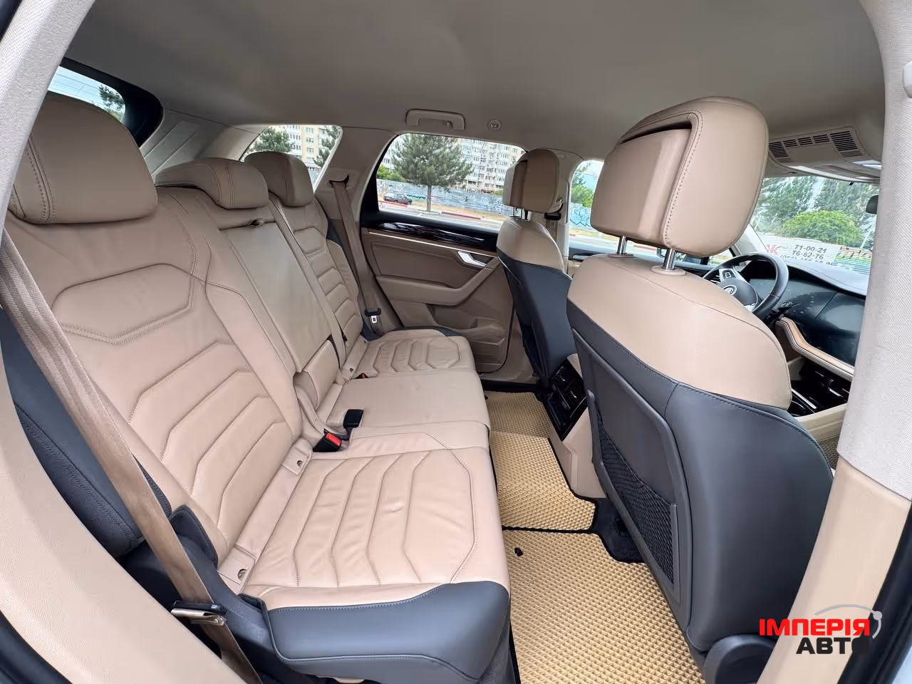 Volkswagen Touareg - фото 38