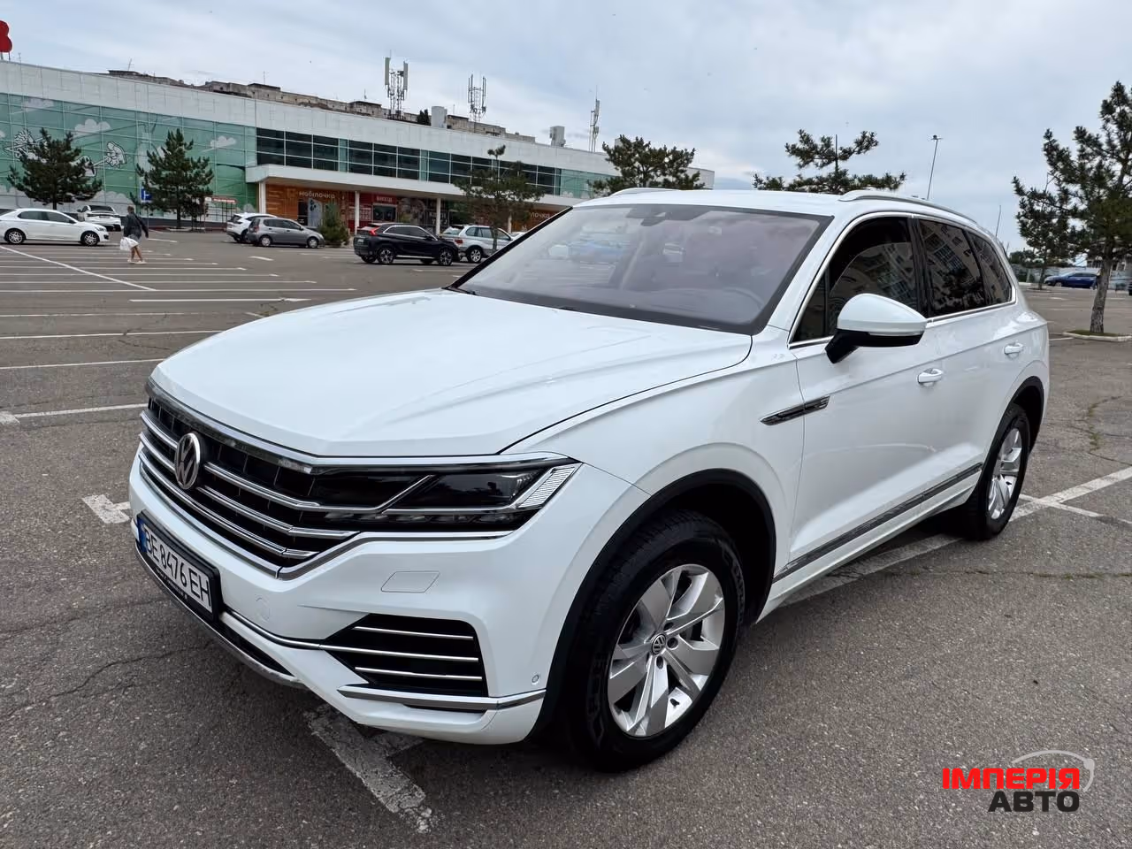 Volkswagen Touareg - фото 19