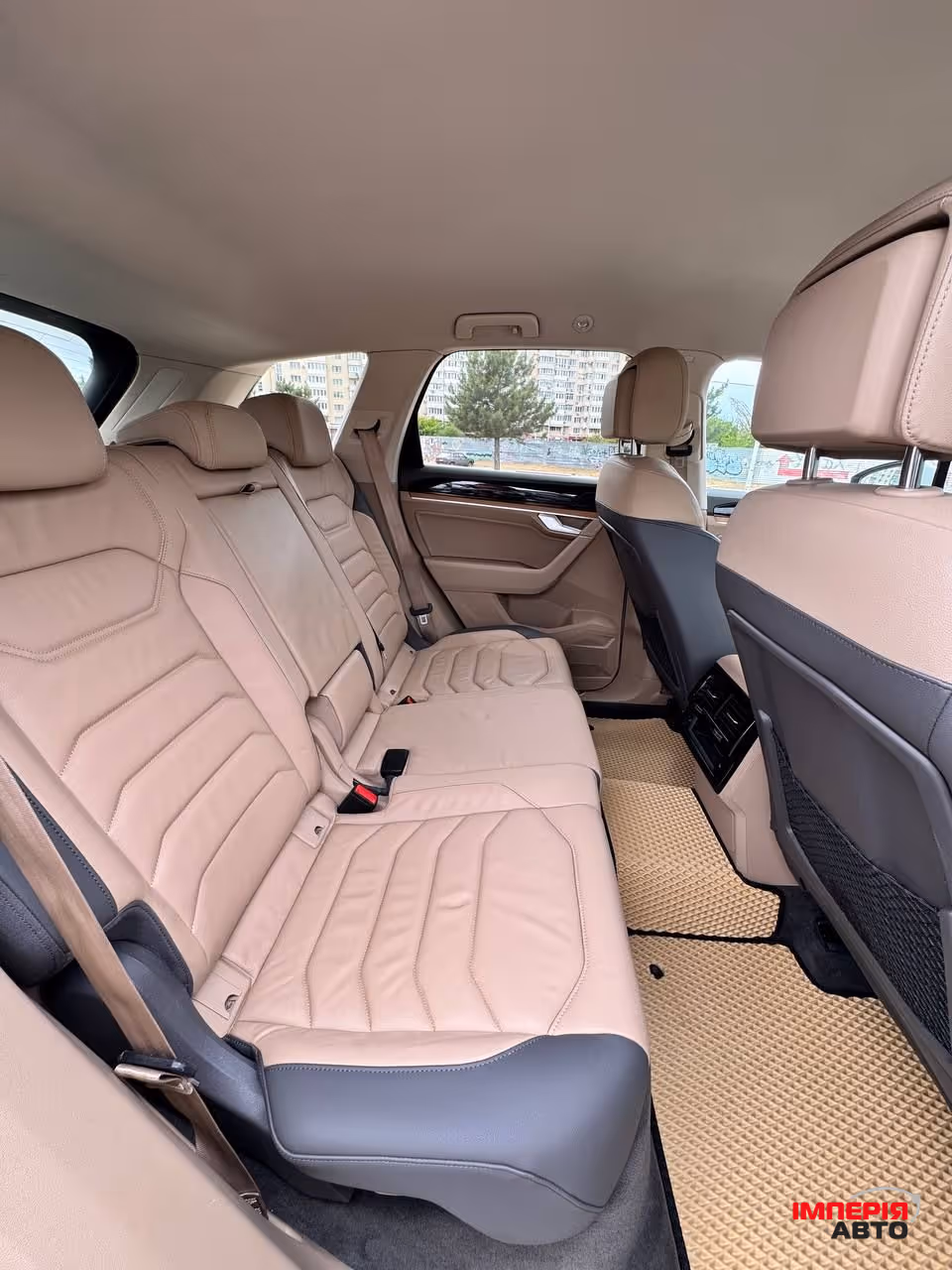 Volkswagen Touareg - фото 37