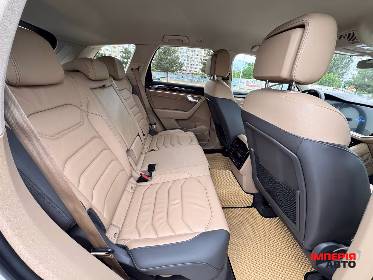 Volkswagen Touareg - фото 40