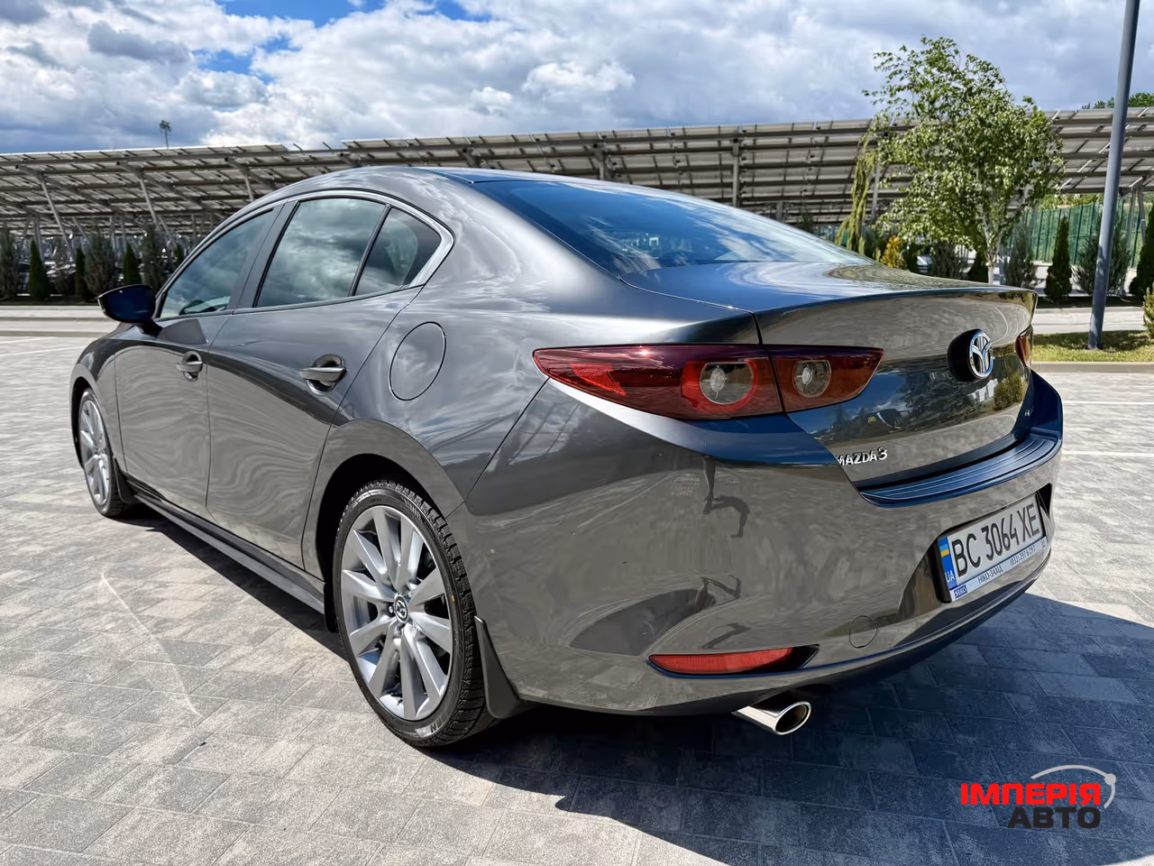 Mazda 3 - фото 4