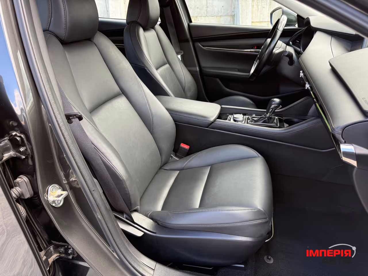 Mazda 3 - фото 19