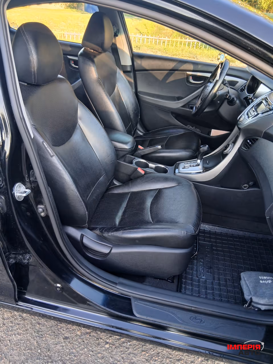 Hyundai Elantra - фото 6