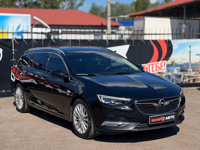 Opel Insignia - фото 3