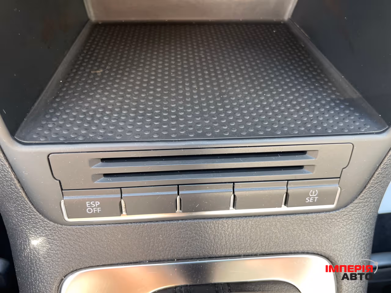 Volkswagen Tiguan - фото 27
