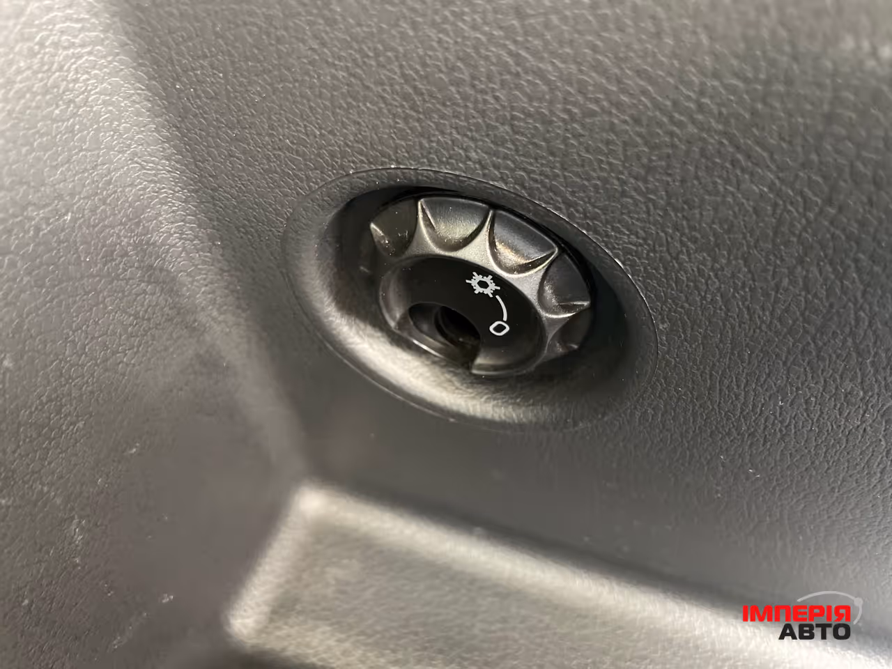 Volkswagen Tiguan - фото 47