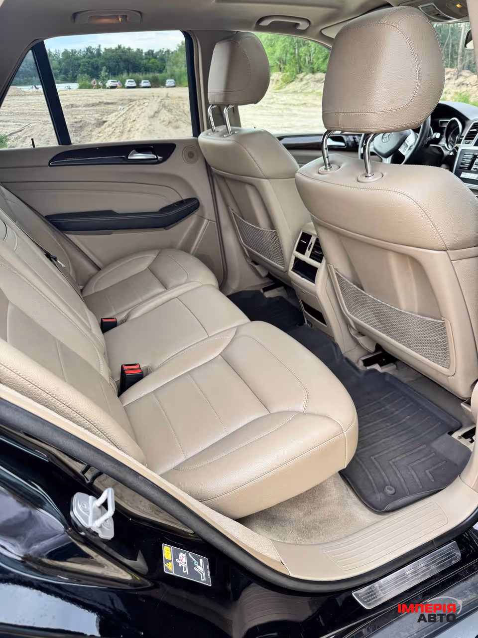 Mercedes-Benz M-Класс - фото 25
