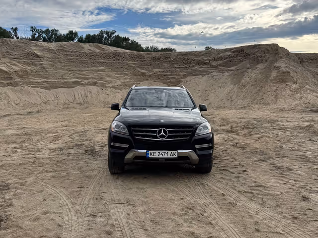 Mercedes-Benz M-Класс - фото 4