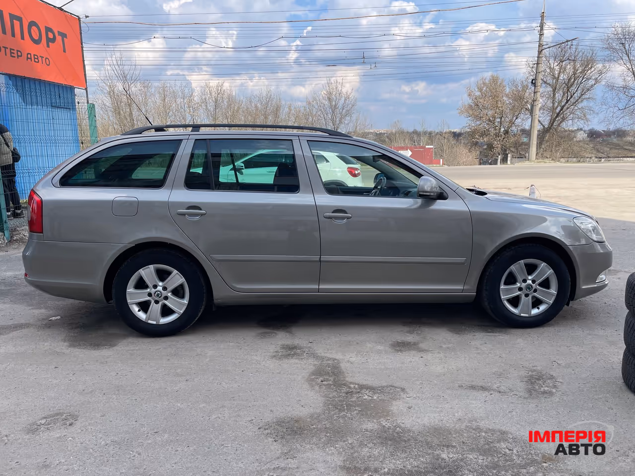 Skoda Octavia - фото 7