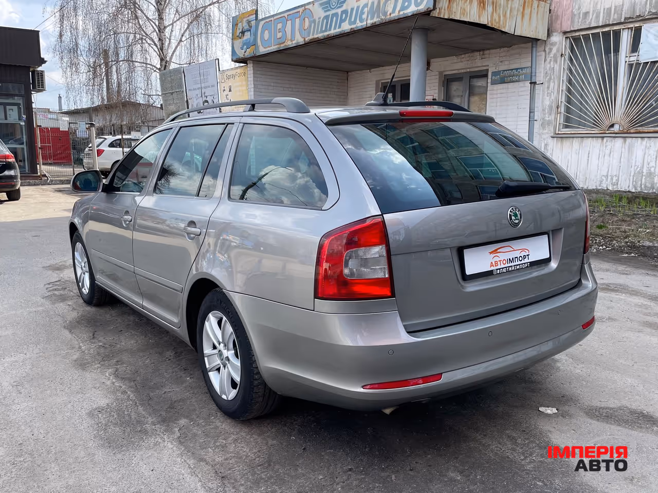 Skoda Octavia - фото 10