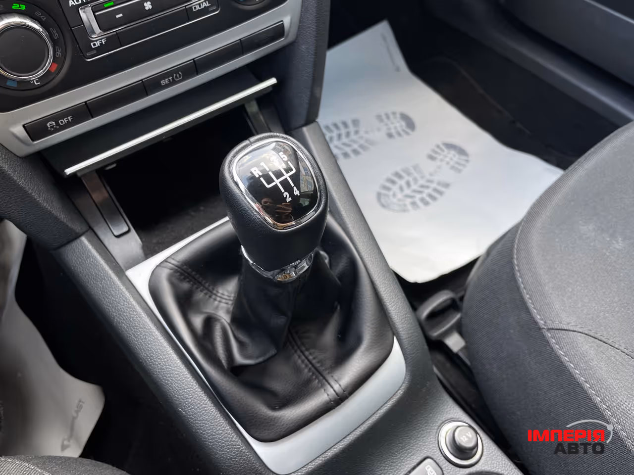 Skoda Octavia - фото 28