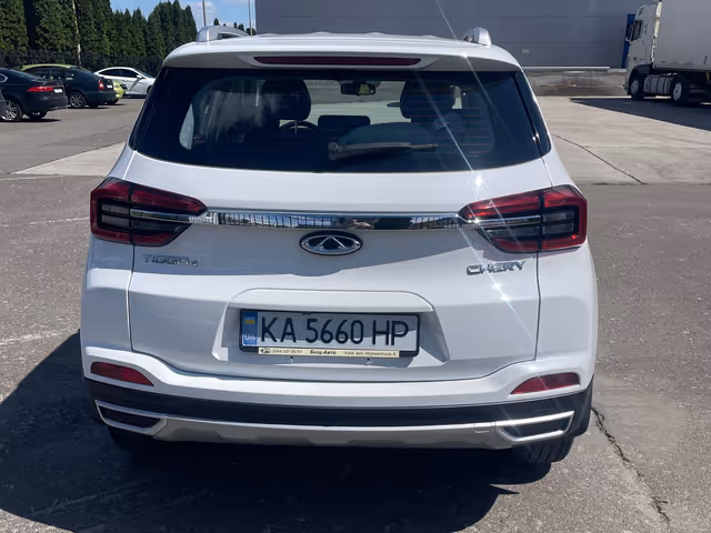 Chery Tiggo 4 - фото 4
