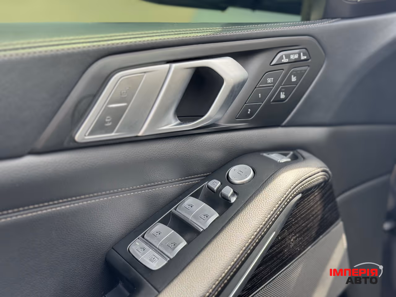 BMW X7 - фото 20