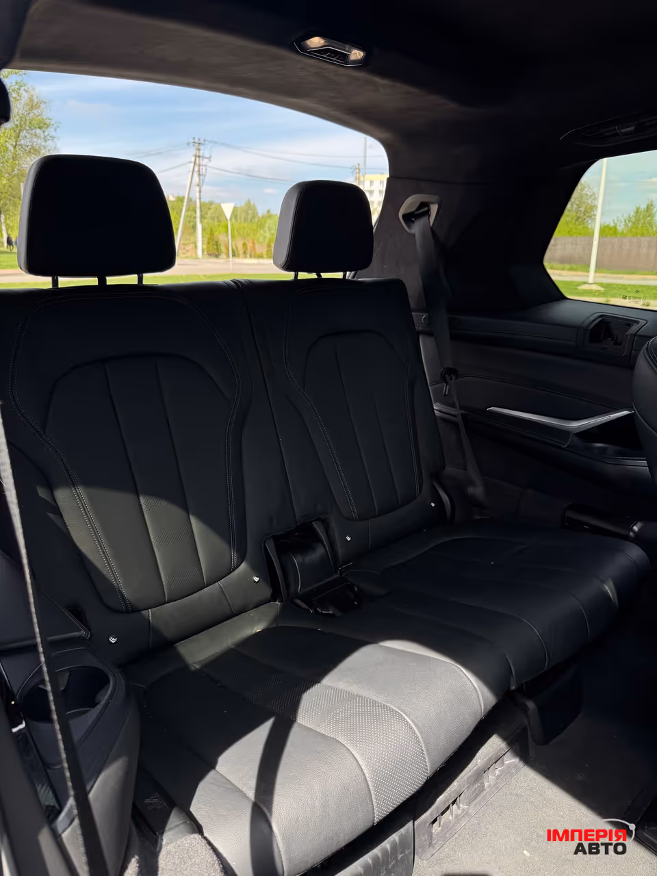 BMW X7 - фото 24