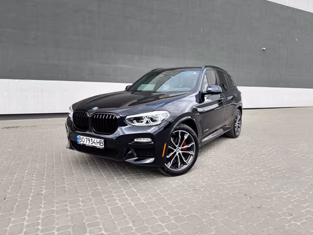 BMW X3 - фото 1