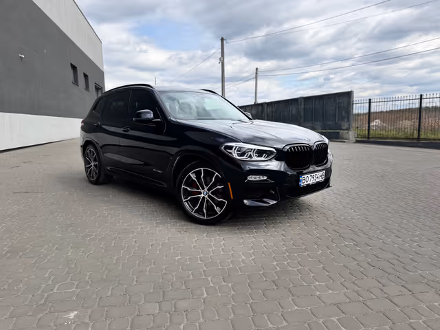 BMW X3 - фото 2