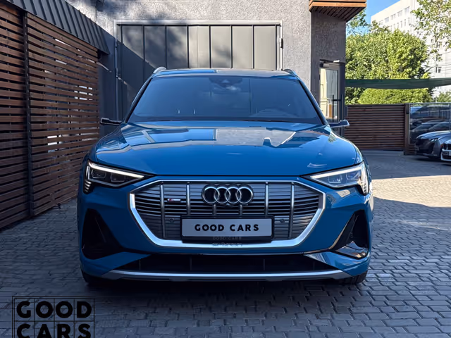 Audi e-tron Sportback - фото 2