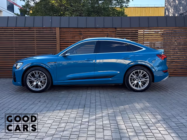 Audi e-tron Sportback - фото 4