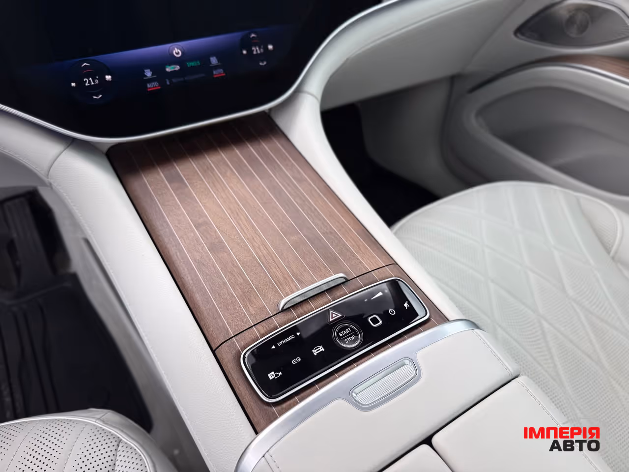 Mercedes-Benz EQS SUV - фото 33