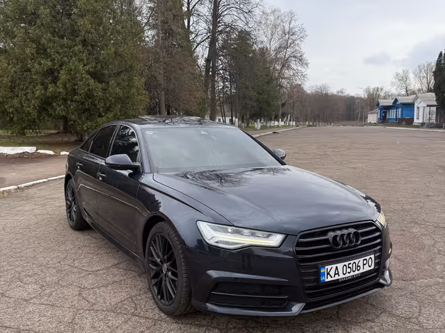 Audi A6 - фото 1