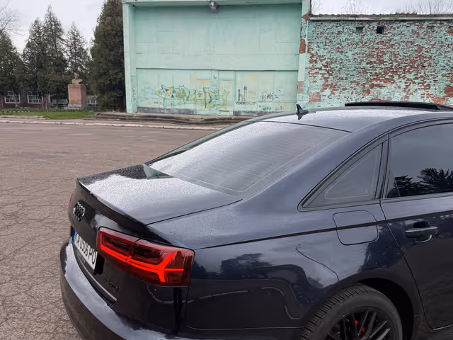 Audi A6 - фото 4