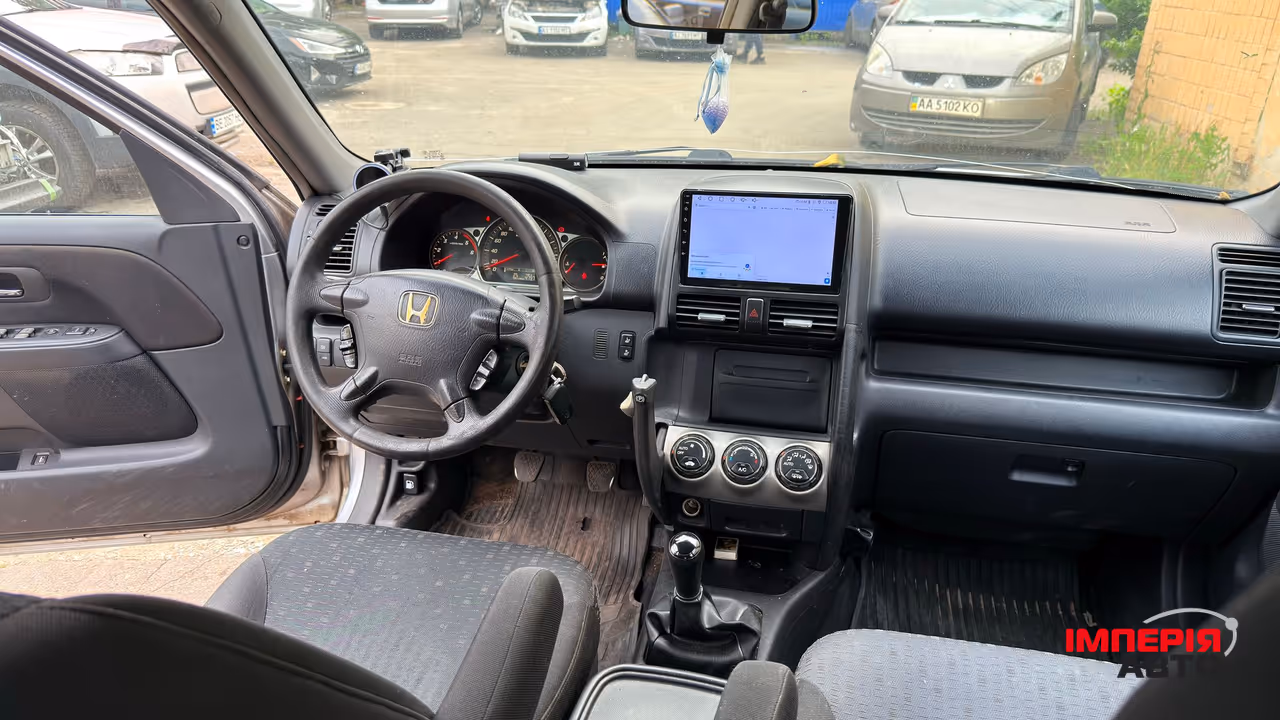 Honda CR-V - фото 14