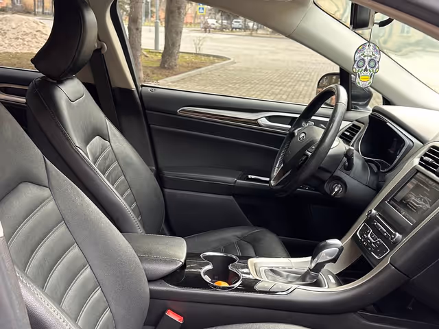 Ford Fusion USA - фото 4