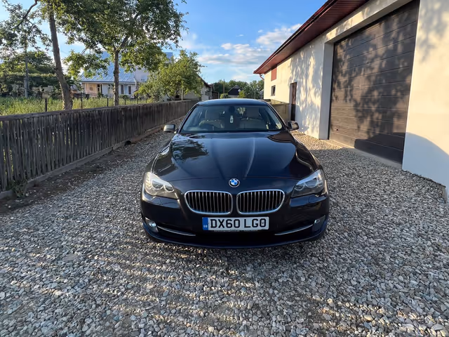 BMW 5 серії - фото 1