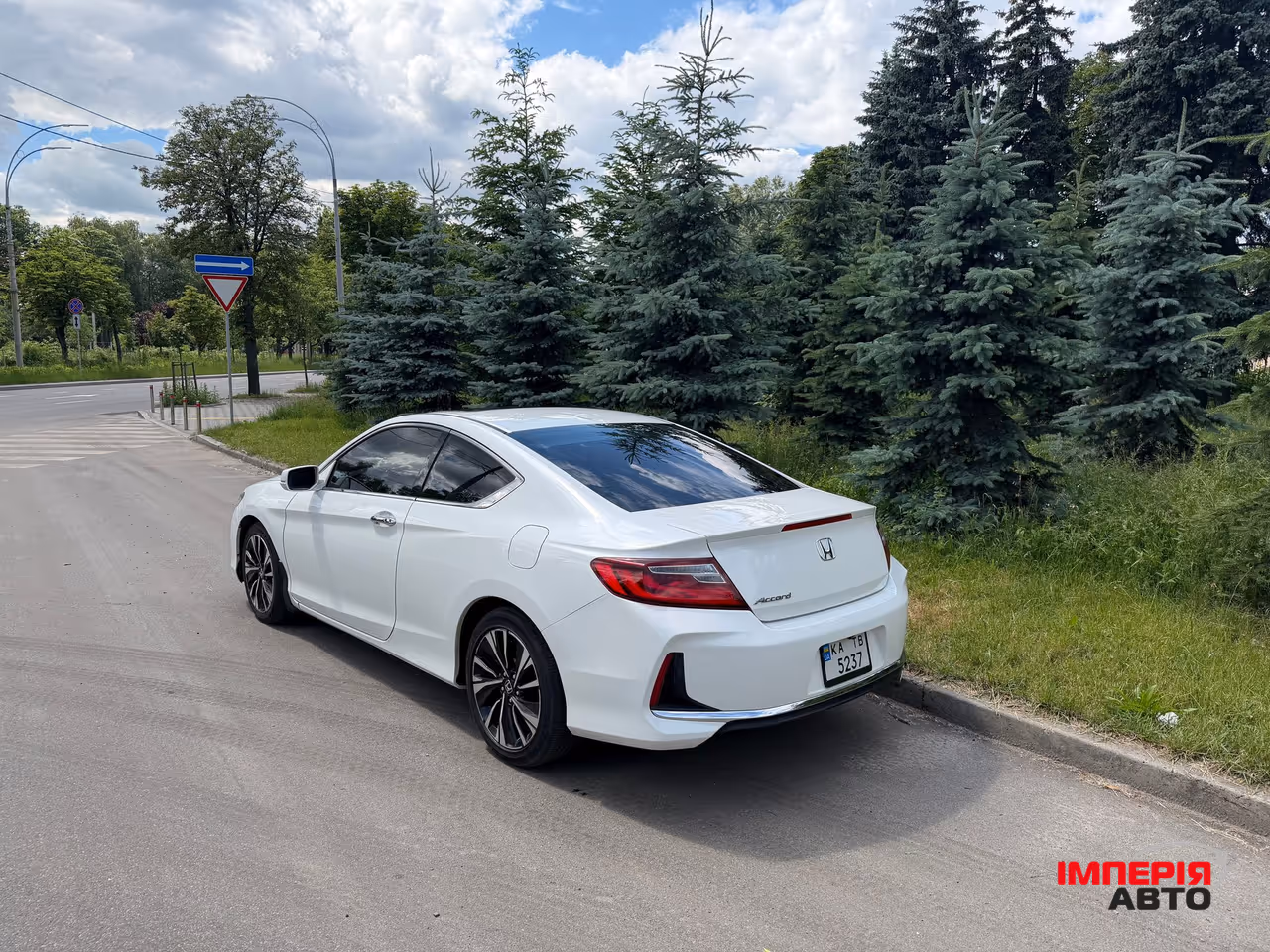 Honda Accord - фото 3