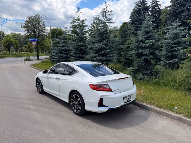 Honda Accord - фото 3