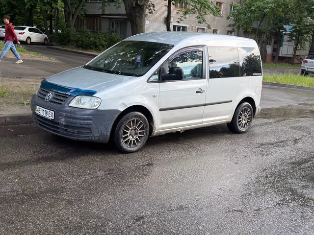 Volkswagen Caddy - фото 2