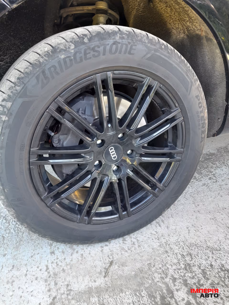 Audi Q7 - фото 13