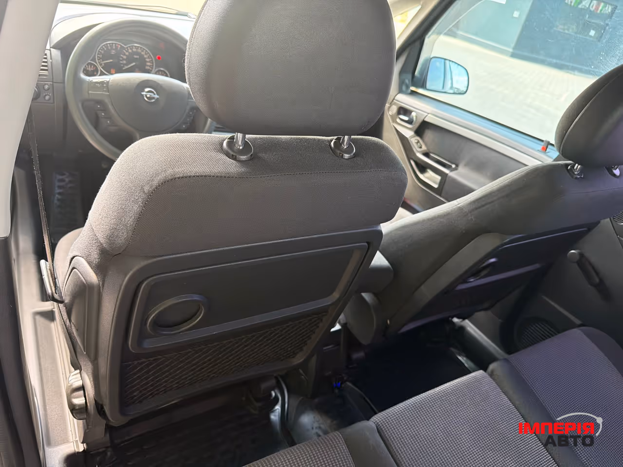 Opel Meriva - фото 16