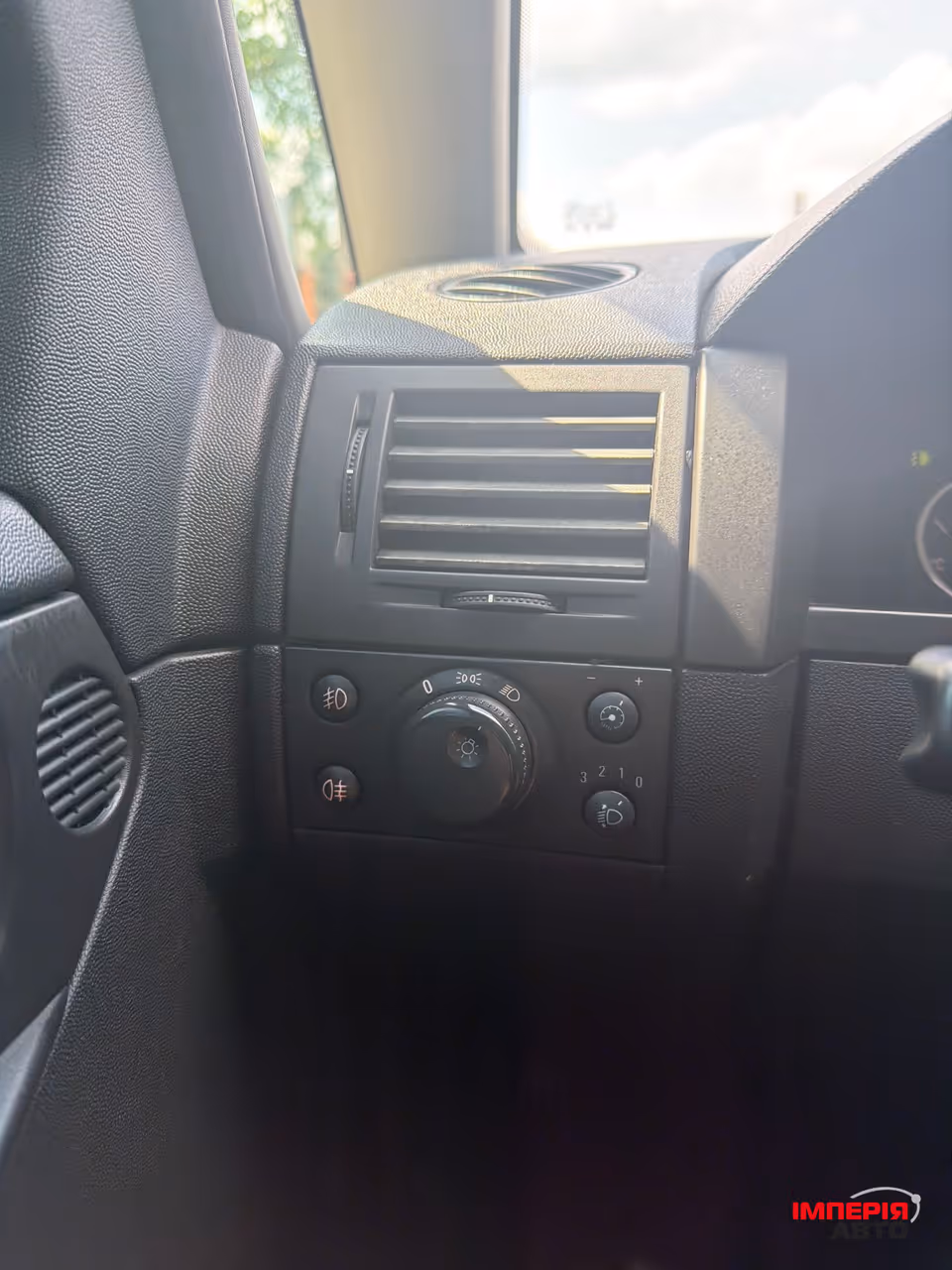 Opel Meriva - фото 20