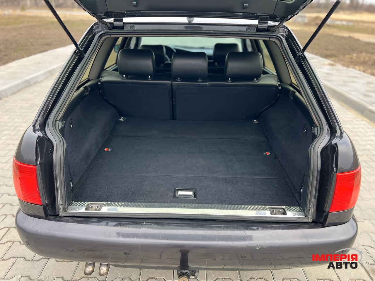 Audi A6 - фото 15