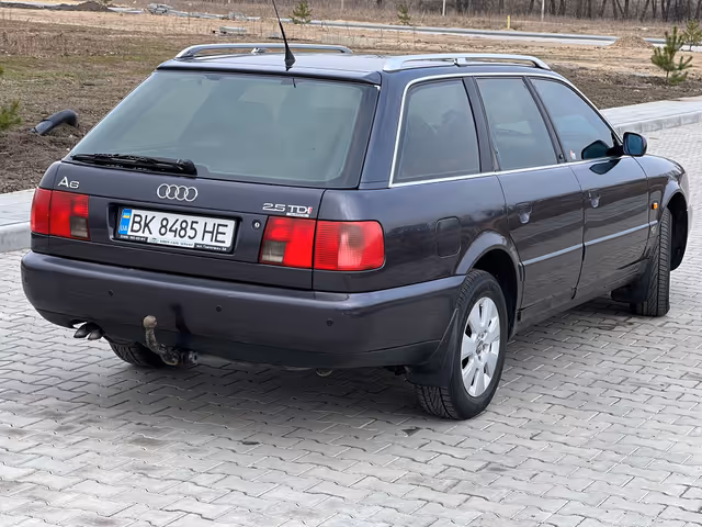 Audi A6 - фото 3