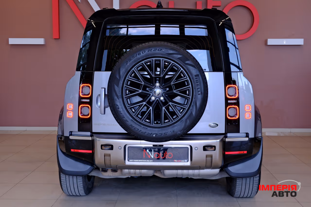 Land Rover Defender - фото 6