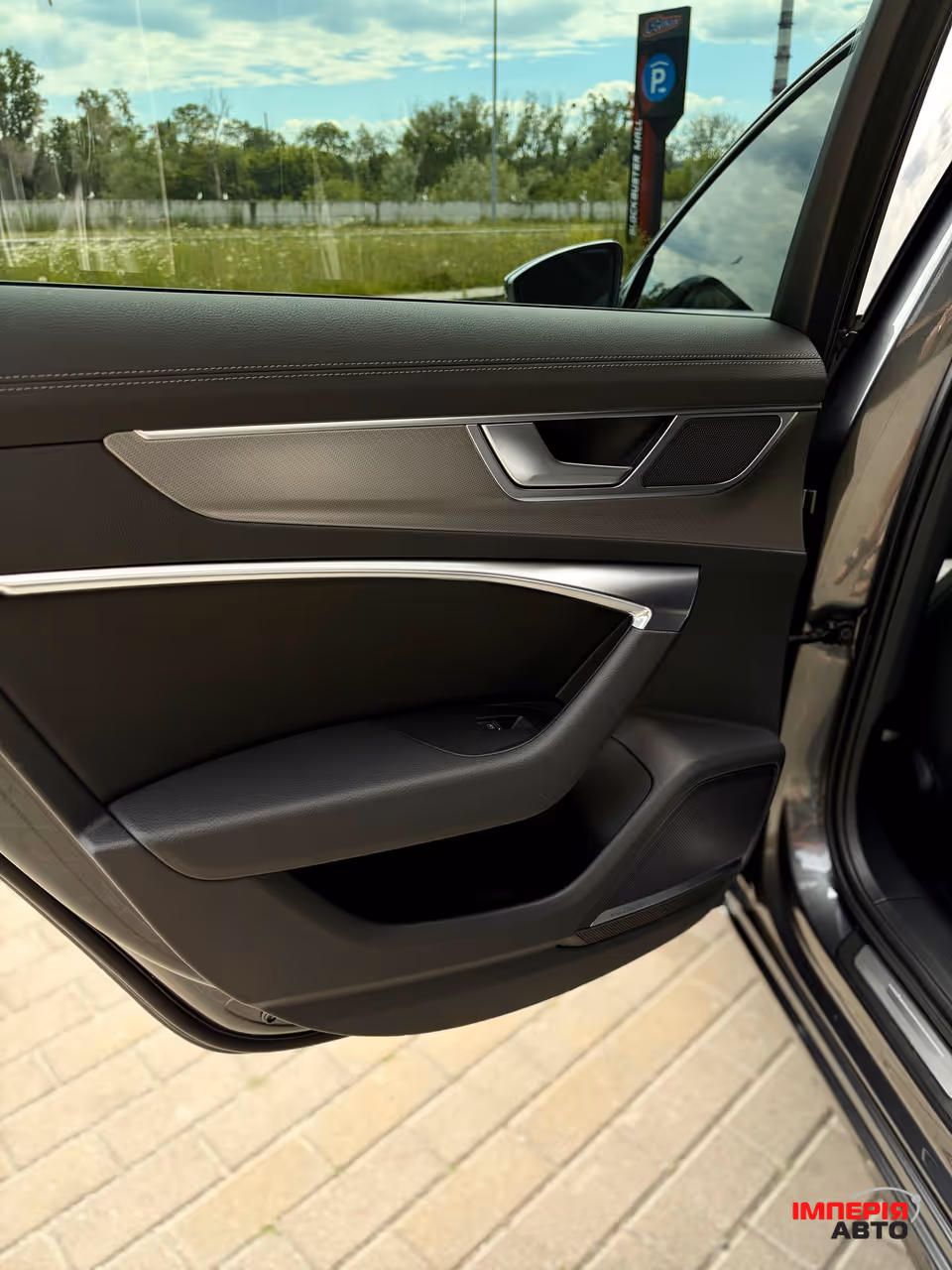 Audi A6 - фото 44
