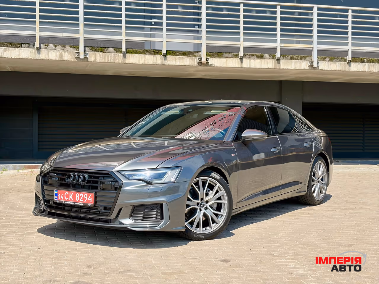 Audi A6 - фото 1